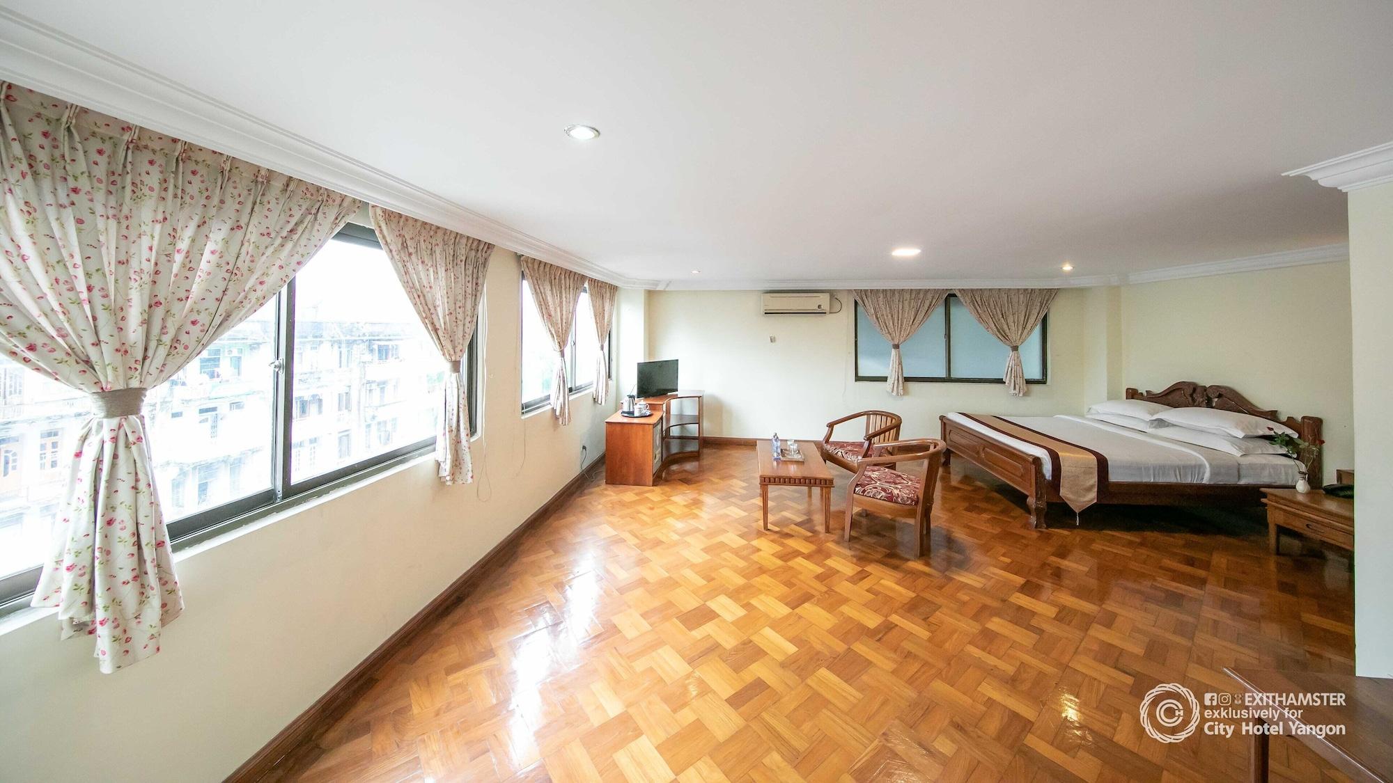 City Hotel Rangoon Buitenkant foto
